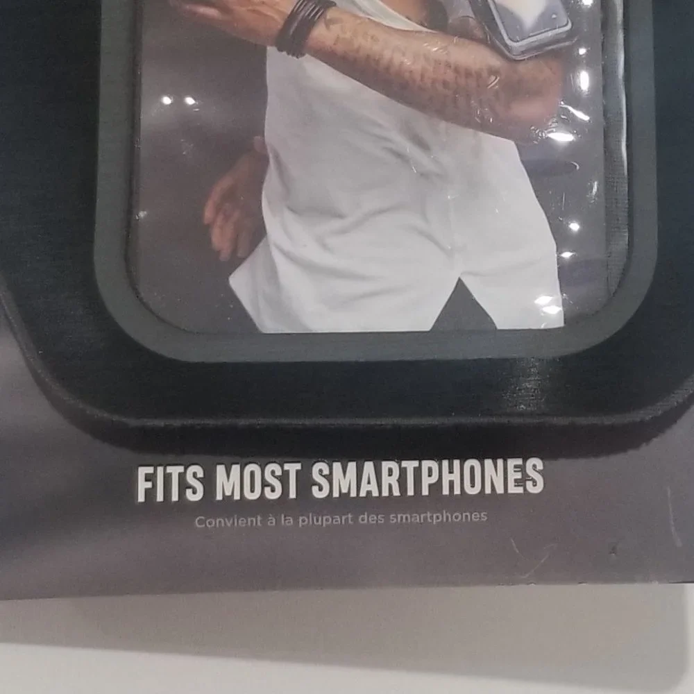 Omari Hardwick - Cardio Sports Armband - Black and Grey